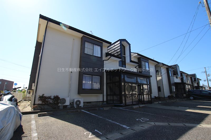 リベロ坂井東　B棟 外観