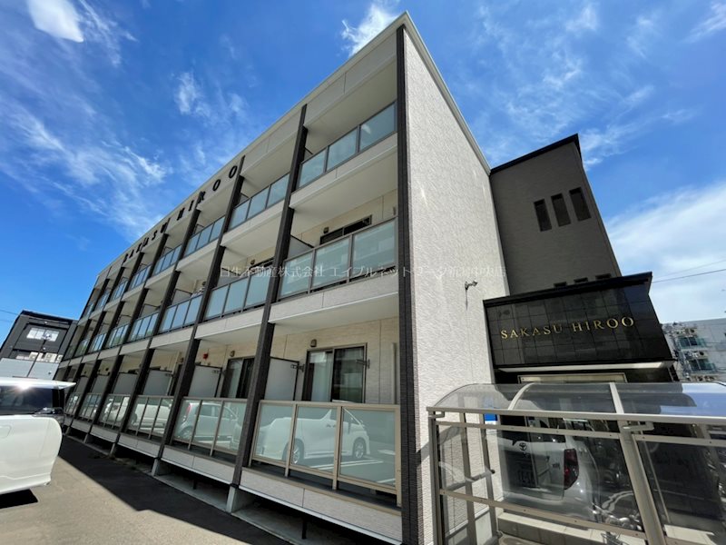 SAKASU　HIROO 外観