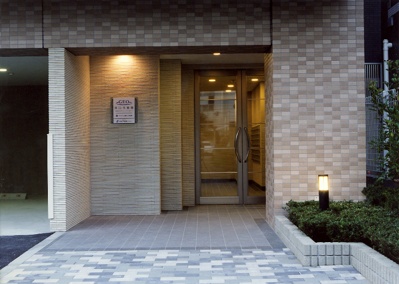 BUENA笹口弐番館 エントランス