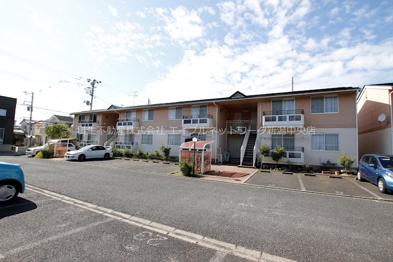 ヌーベルシティ鳥屋野　A棟 外観