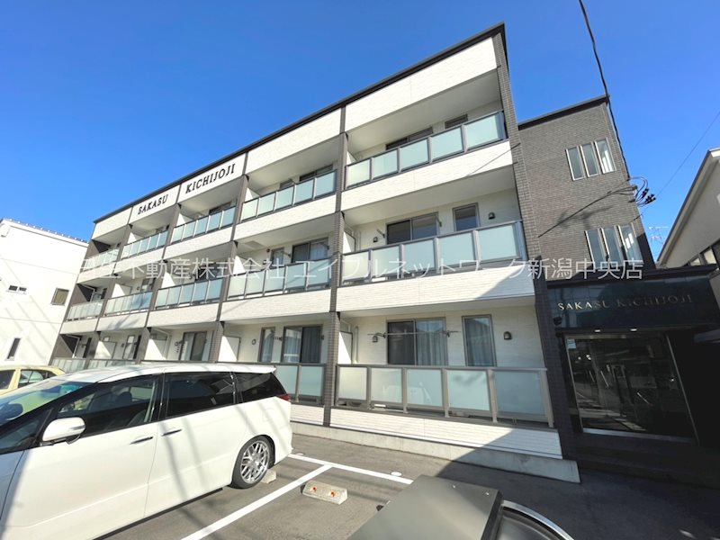 SAKASU　KICHIJOJI 外観