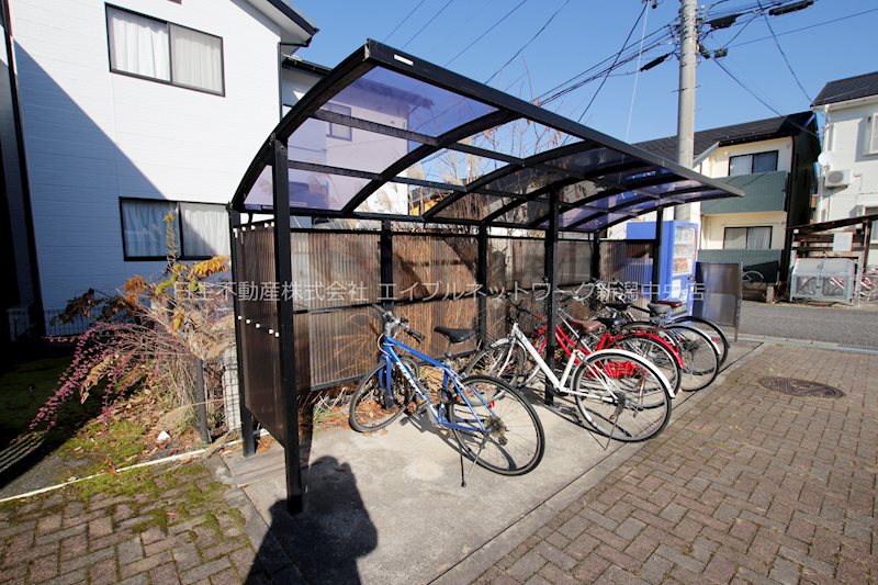 カルティエラタンA棟 その他