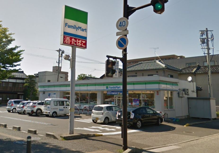 ハイム広小路 コンビ二