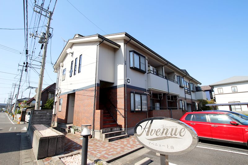 アベニュー上山C棟 外観