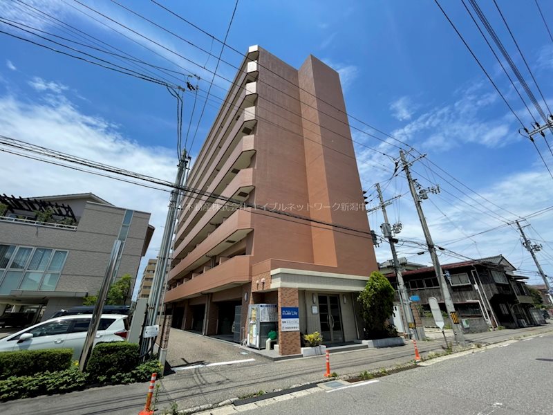 BUENA上大川前通10番町 外観