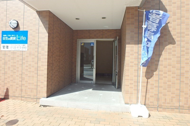 ウォーターフロント礎町 エントランス