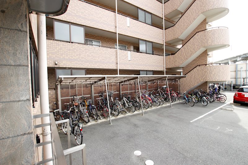 パークヒルズ女池上山 その他