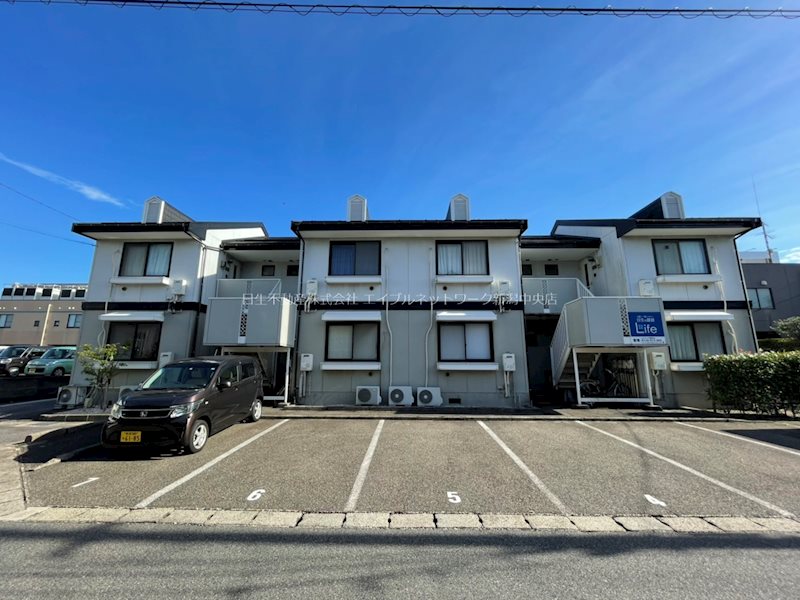 レナトゥス紫竹山 外観