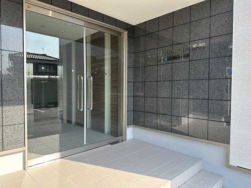 BUENA白山浦弐番館 エントランス